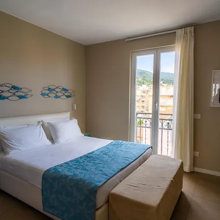 מלון דירות San Marco Suites&apartments אלסיו