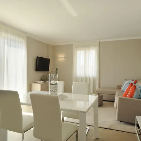 San Marco Suites&apartments شقة فندقية ألاسيو