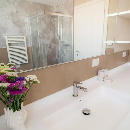 شقة فندقية San Marco Suites&apartments ألاسيو
