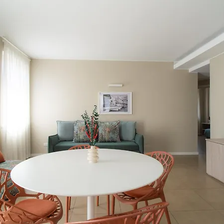 San Marco Suites&apartments 4* ألاسيو