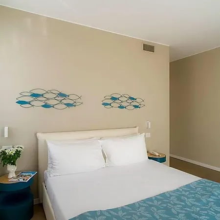 Aparthotel San Marco Suites&apartments 4*