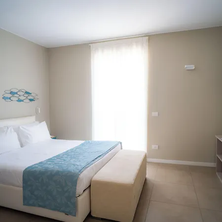 Апарт-готель San Marco Suites&apartments Алассіо
