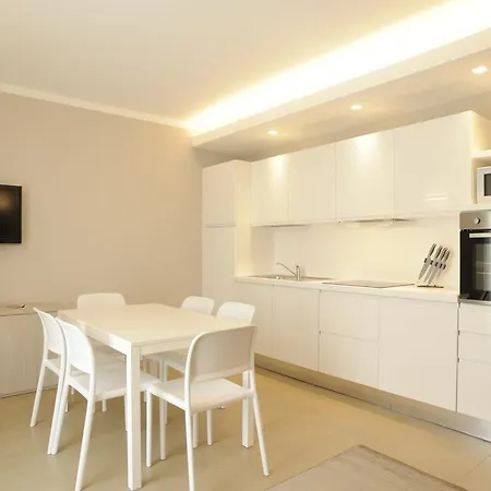 מלון דירות San Marco Suites&apartments 3*