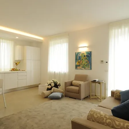 아파트호텔 San Marco Suites&apartments 알라시오